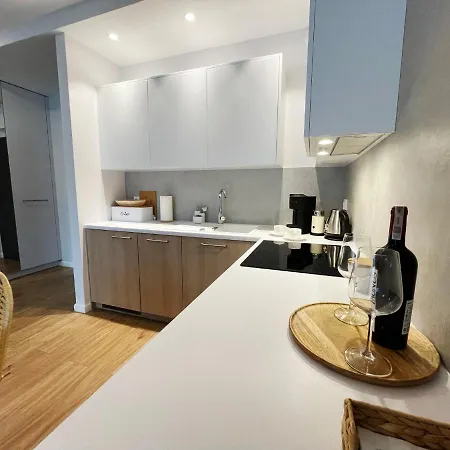 Nadmorska Ucieczka - Seaside Getaway - *