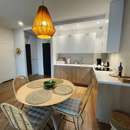 Apartment Nadmorska Ucieczka - Seaside Getaway - *